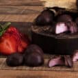 Bombones rellenos de frutilla